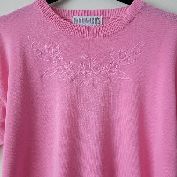 VINTAGE Woodward's Short Sleeve Embroidered Neckline Knit Pink Sweater - Picture 5 of 11
